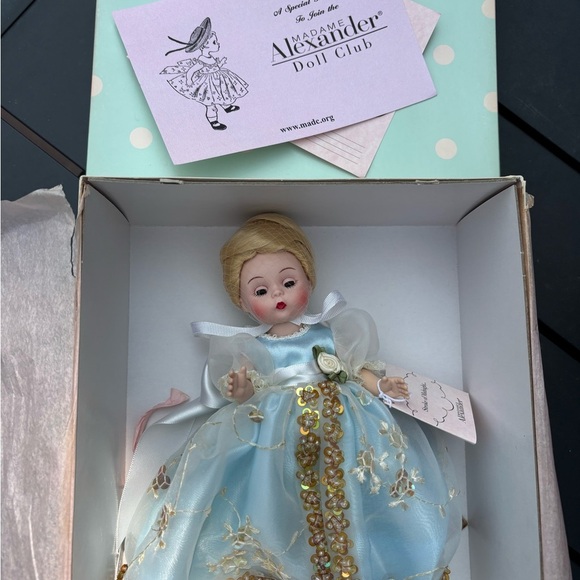 In box Madame Alexander Stroke of Midnight Cinderella doll vintage - Picture 2 of 5